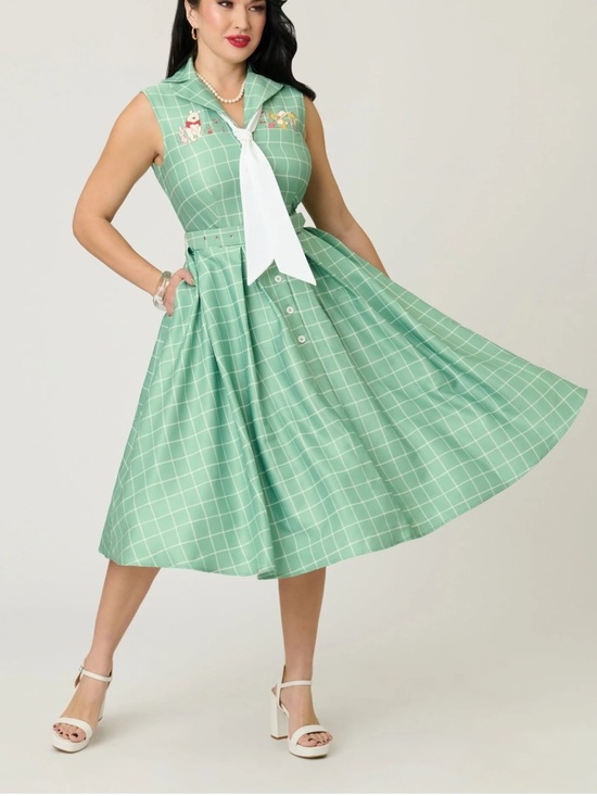Disney Dresses & Skirts - Disney Winnie the Pooh Unique Vintage Green Plaid Dress